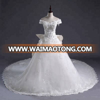 Custom Made Luxurious Long Train Lace Applique beaded  Wedding dress  off shoulder appliqued ball gowns  2018 bridal gowns